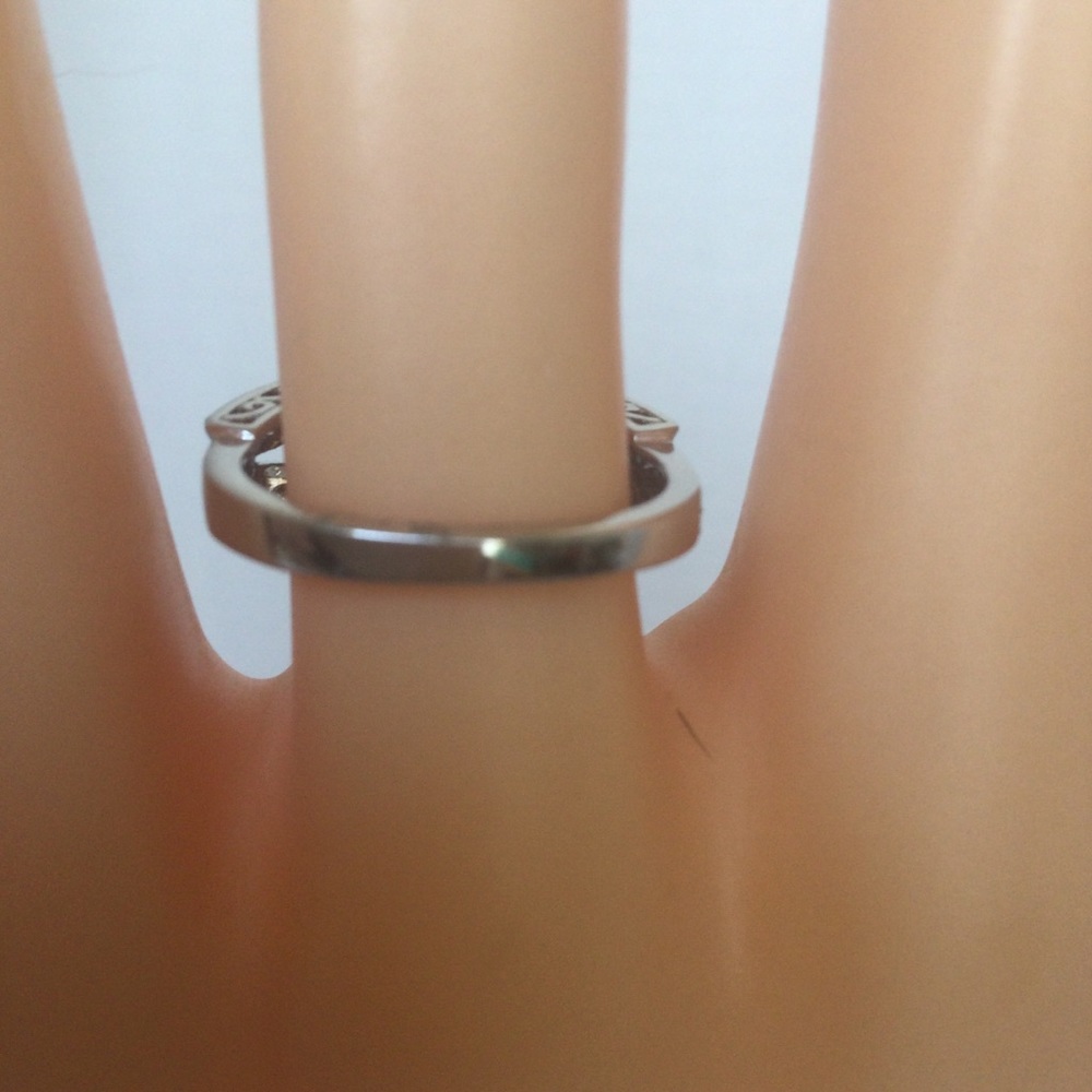 14k White Gold Tanzanite Ring - Picture 4 of 6